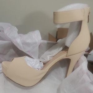 Peep toe heels